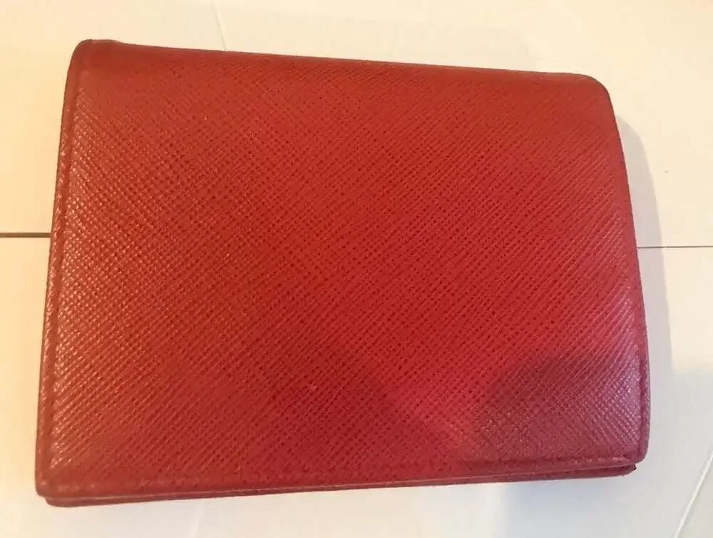 Prada Saffiano Leather Bi-Fold Wallet in Red USED - Picture 2 of 5